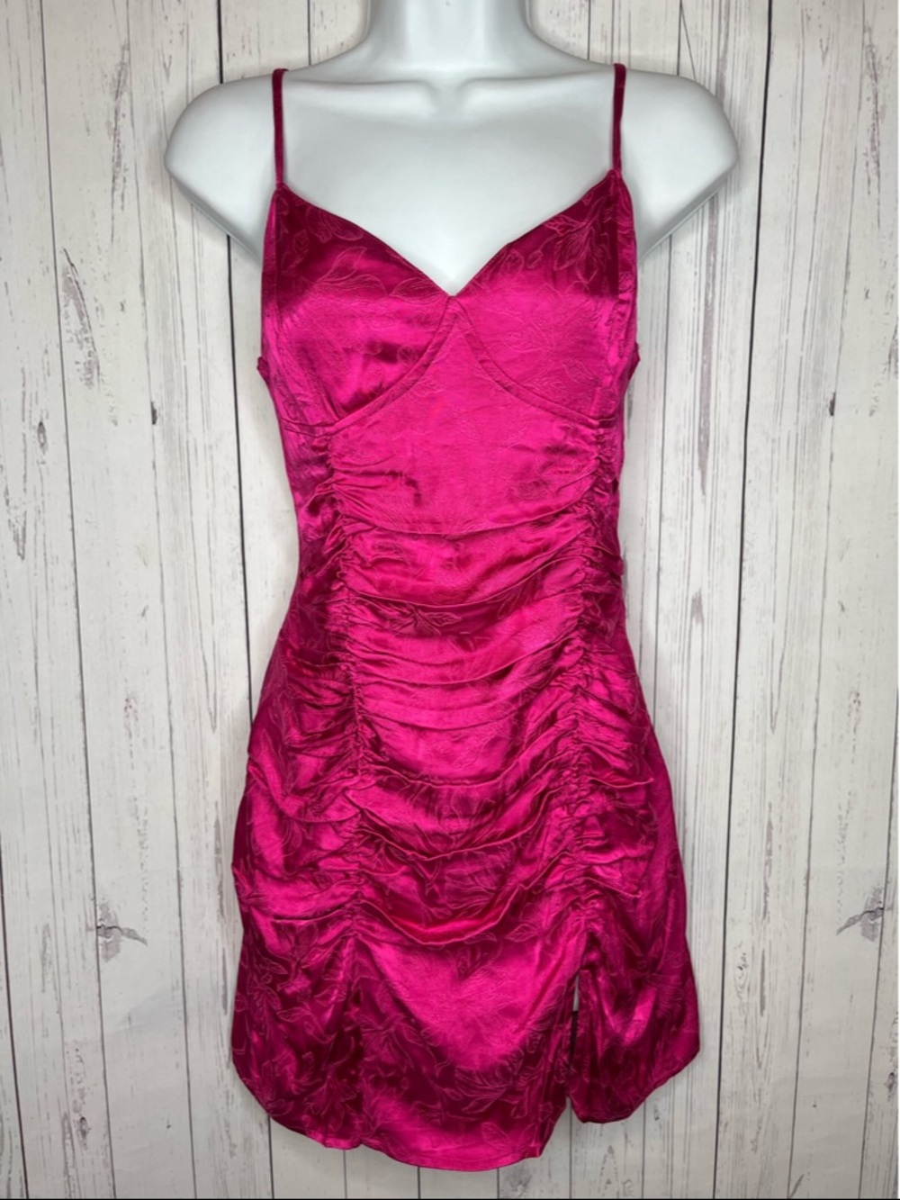 Sky To Moon Women’s Pink Ruched Mini Dress Size Small Party Cocktail Wedding